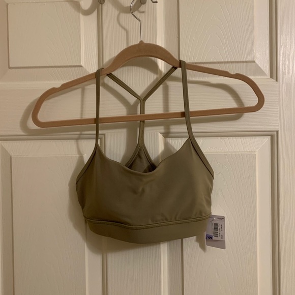 lululemon athletica Other - Lululemon Flow Y Bra Nulu Size 6